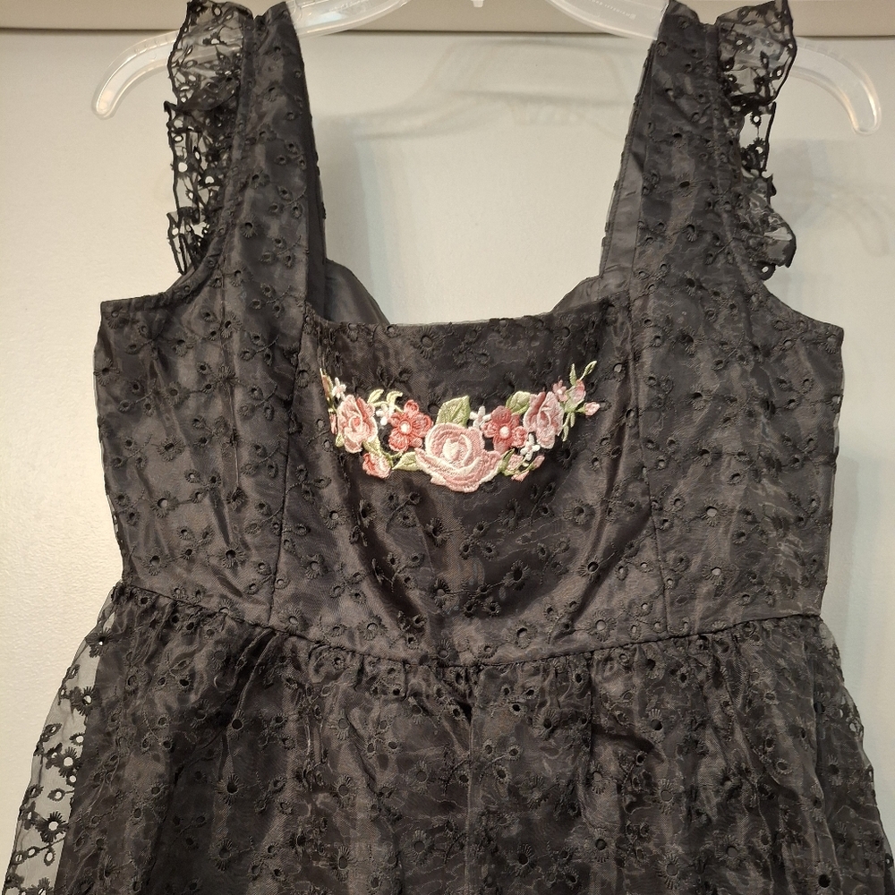 dELiA*s Dolls Kill Black Embroidered Floral Maxi Dress - Picture 3 of 10